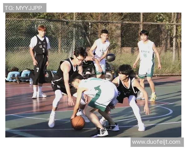 球员风采与竞技精神相结合 展现篮球场上的无限可能